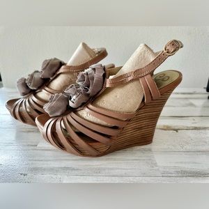 Wedge sandals